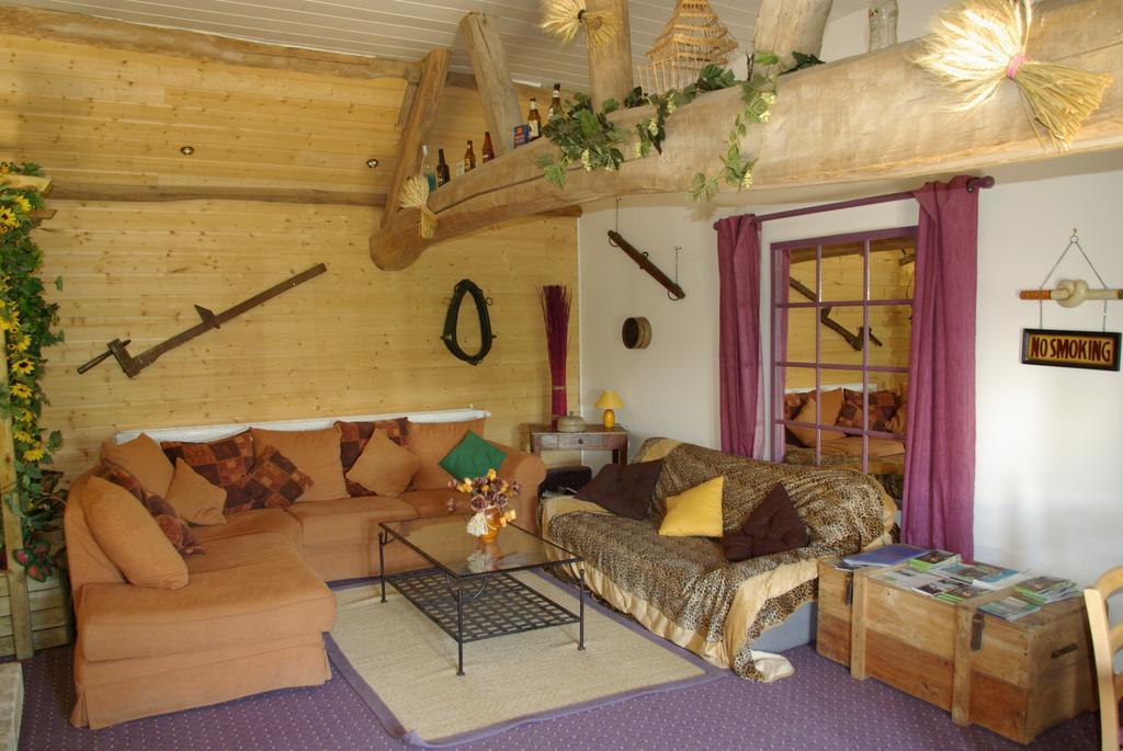 Les Chandelles Bed & Breakfast Villiers-le-Morhier Værelse billede